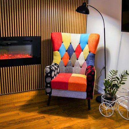 Stunning New Apartment In Centre Of Buzet Eksteriør billede